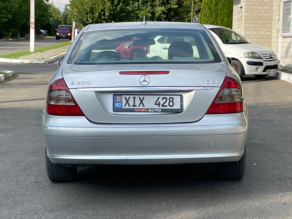 Mercedes E-Class foto 4