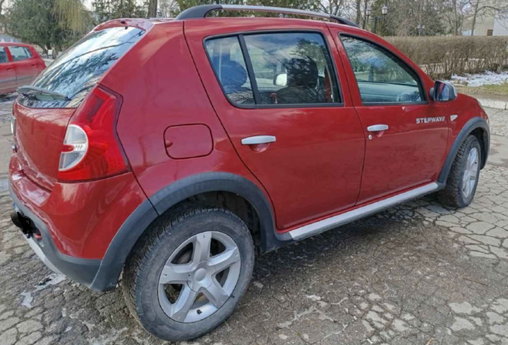 Dacia Sandero Stepway фото 7