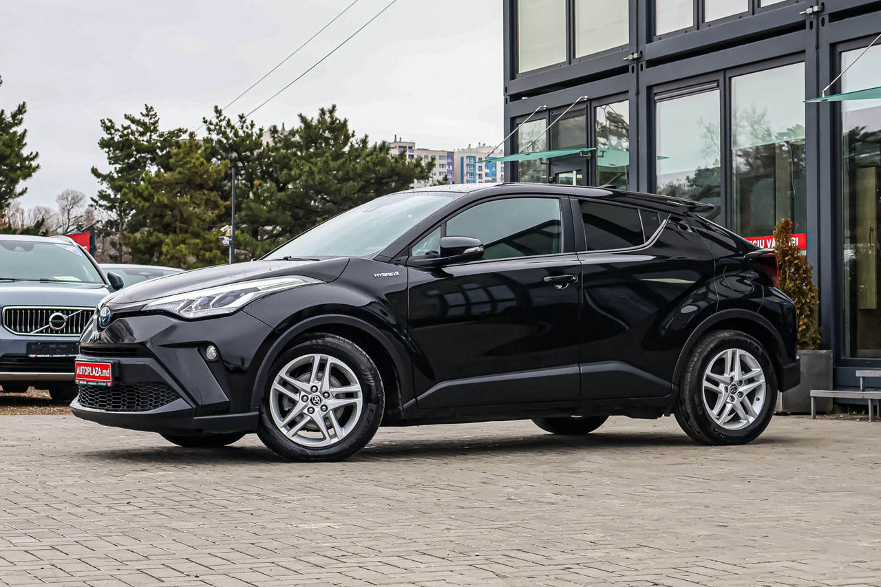 Toyota C-HR foto 3