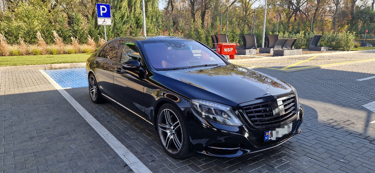 Mercedes S-Class foto 0