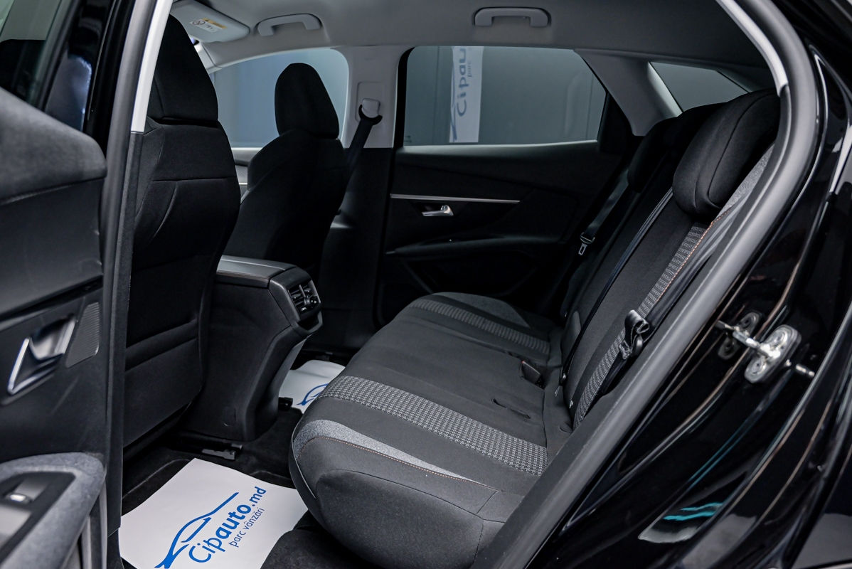 Peugeot 3008 foto 8