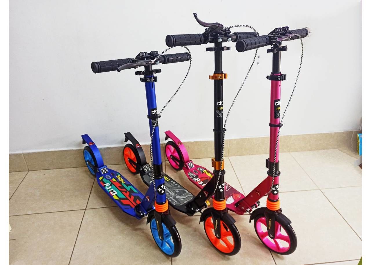 Самокат City Riding с ручным тормозом / Scooter / Trotineta / Centru ...