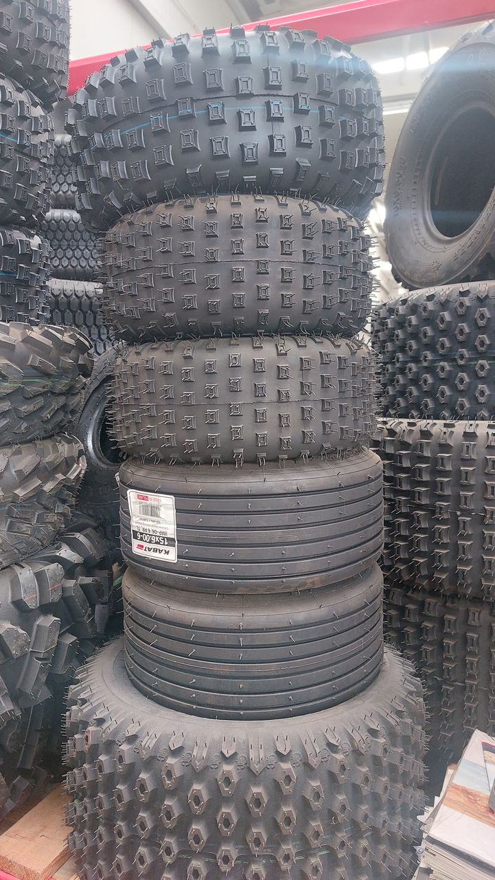 25x10-12 29x11r14 18x9.5-8  16x8-7 foto 1