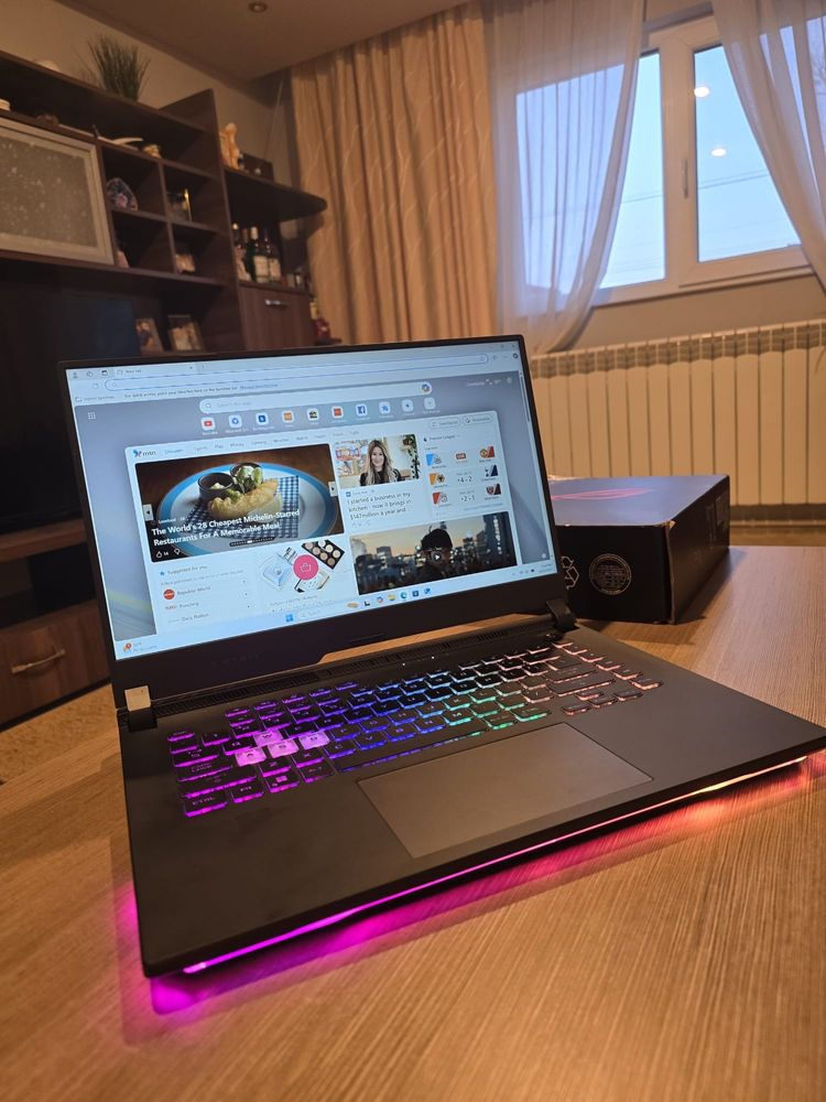 Cumpar laptop la pret bun foto 0