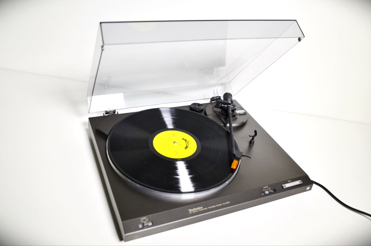 Technics SL-B210 Проигрыватель винила из личной коллекции / есть пластинки фото 0