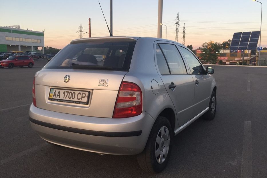 Skoda Rapid foto 15