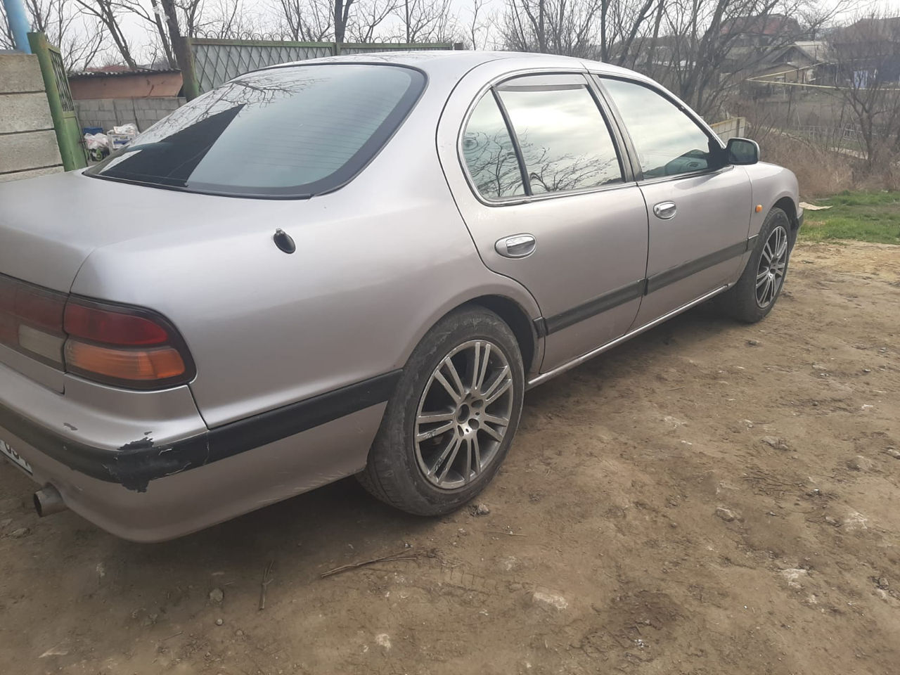 Nissan Maxima foto 4