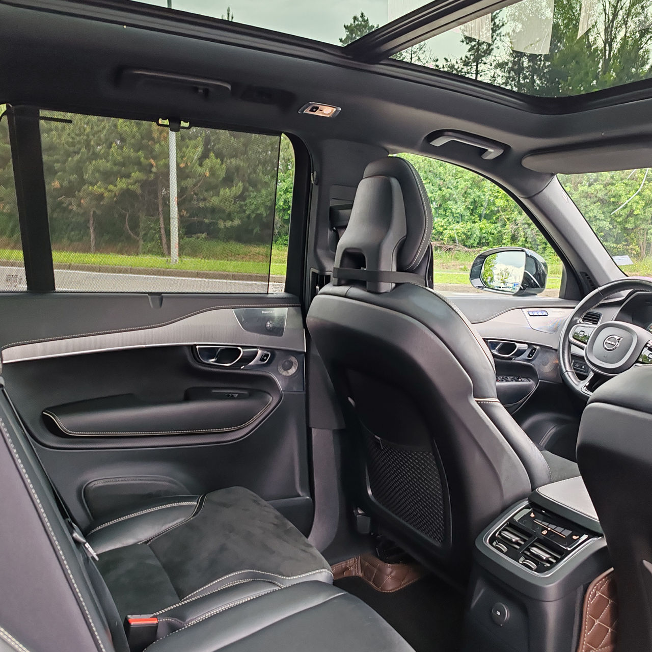 Volvo XC90 foto 15