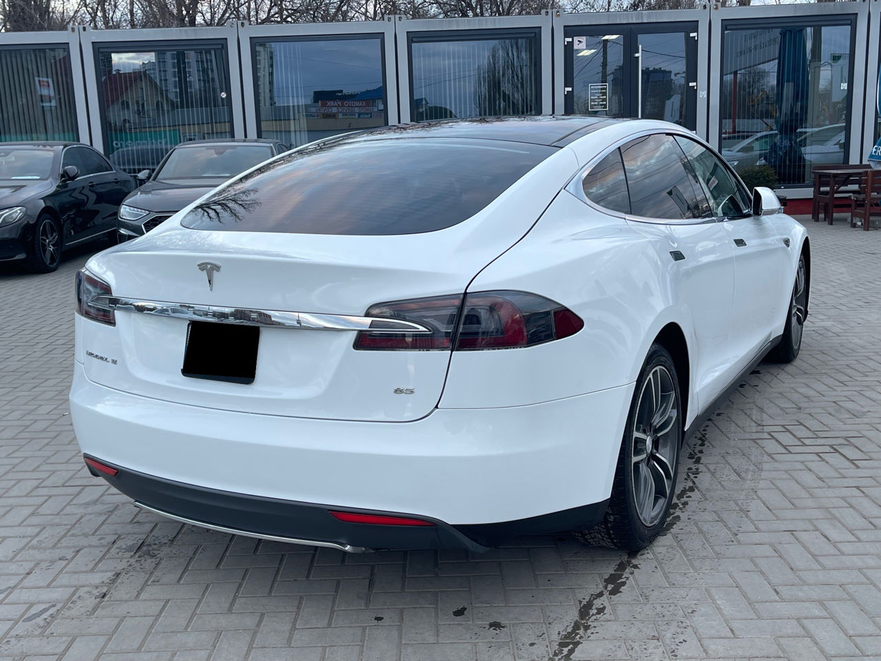 Tesla Model S foto 3