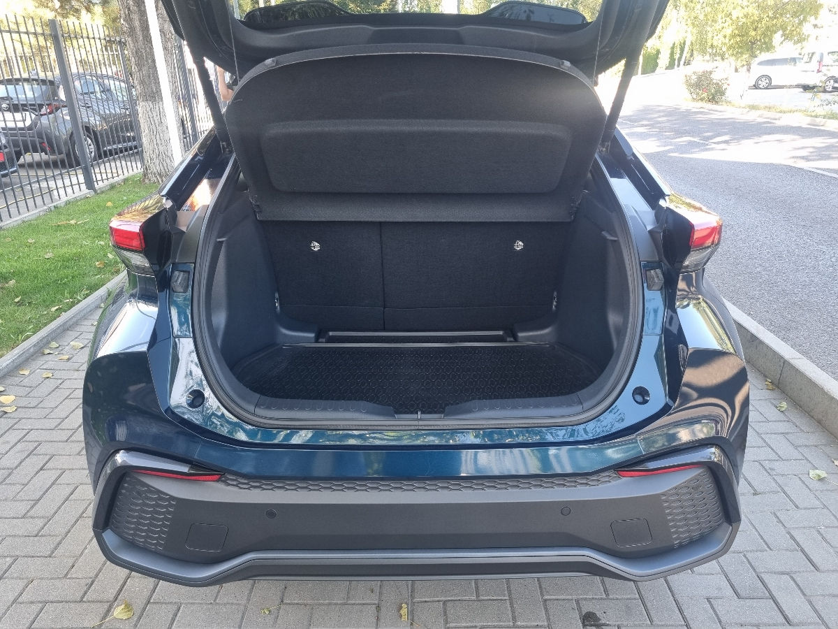 Toyota C-HR 2024 photo 18