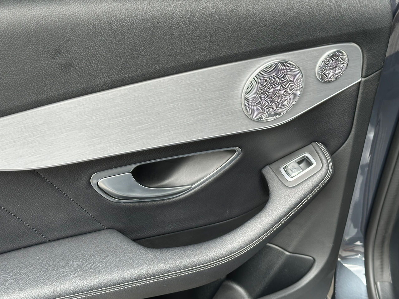 Mercedes C-Class foto 13