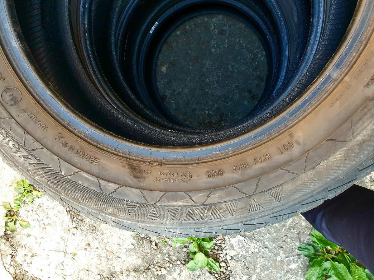 Шины 225/55 R17c foto 5