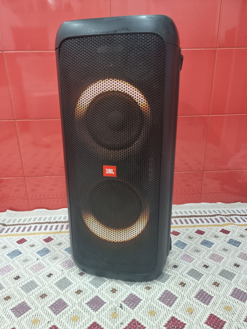 Jbl 300