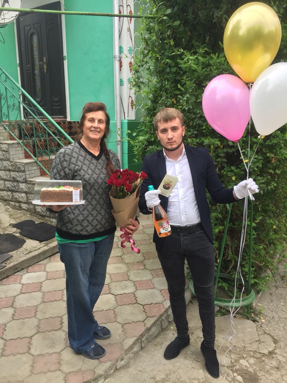 Surprize la domiciliu. Livrare ! foto 0