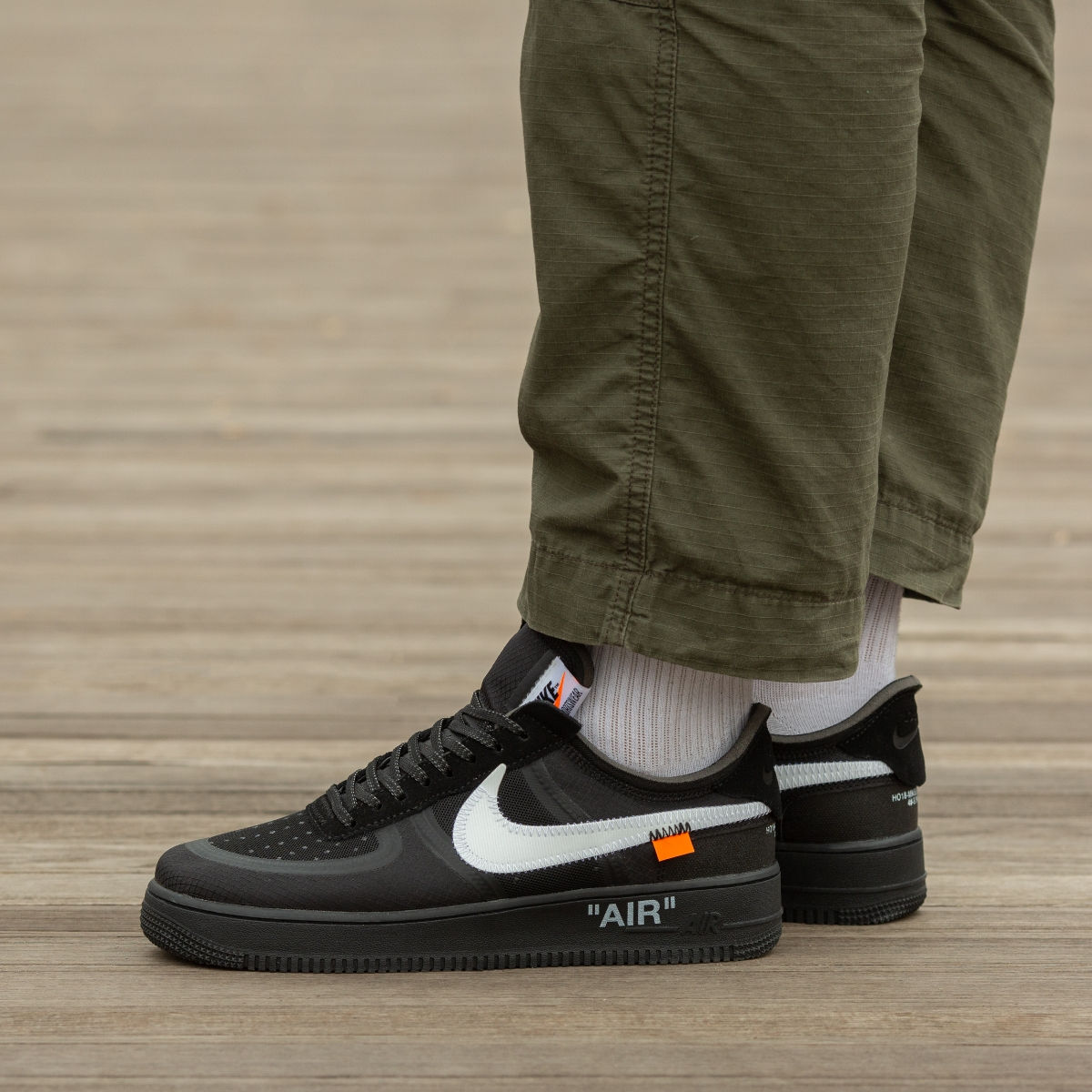 Nike Air Force 1 Low Black x Off-White foto 6