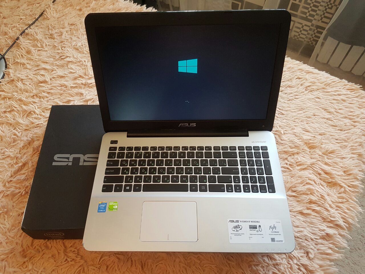 I5 4210u. ASUS 555l. X555l. ASUS gt 840. Ноутбуки в пределах 200 евро.