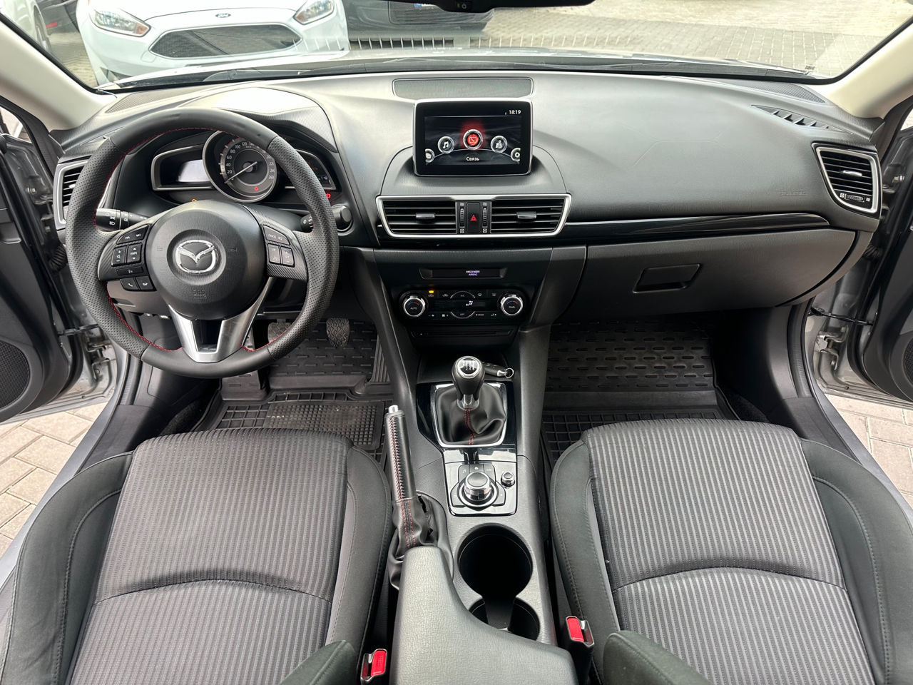 Mazda 3 foto 11
