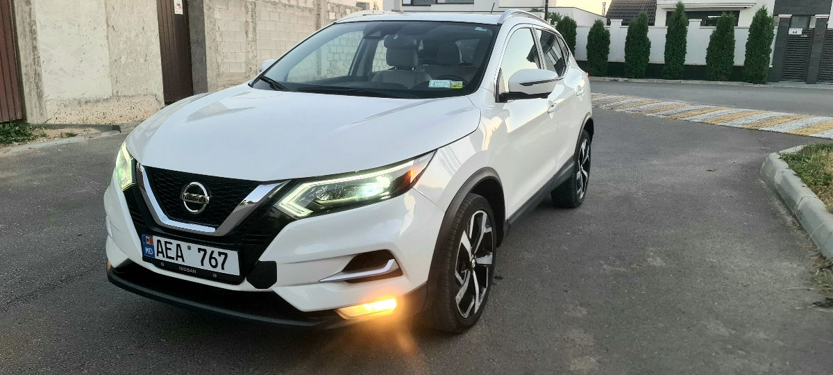 Nissan Qashqai foto 1