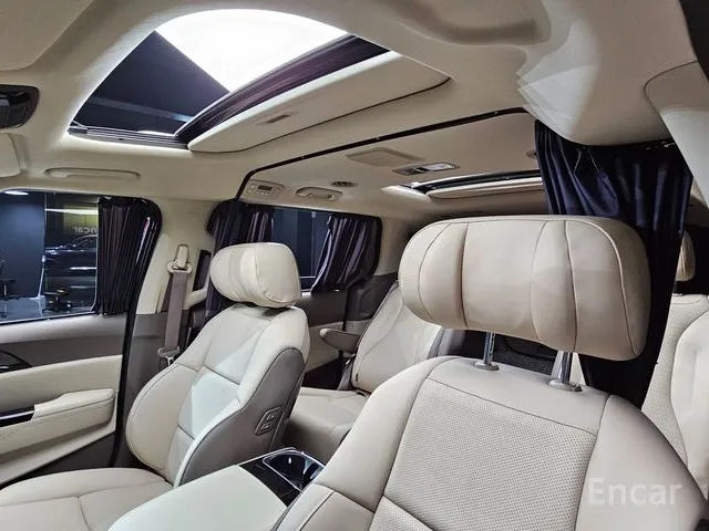 KIA Carnival фото 17