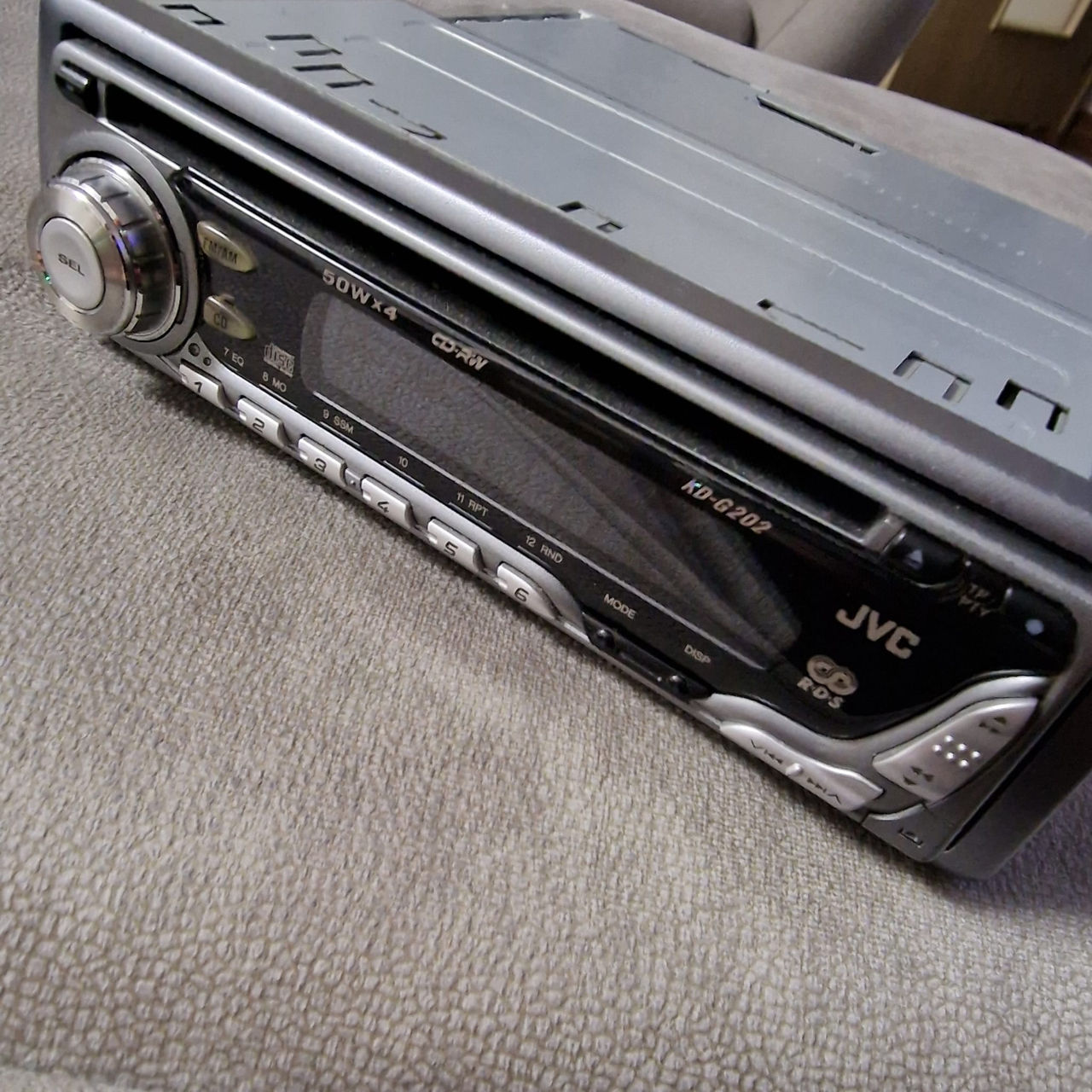 Магнитола JVC RD-G202! Отличное стостояние!