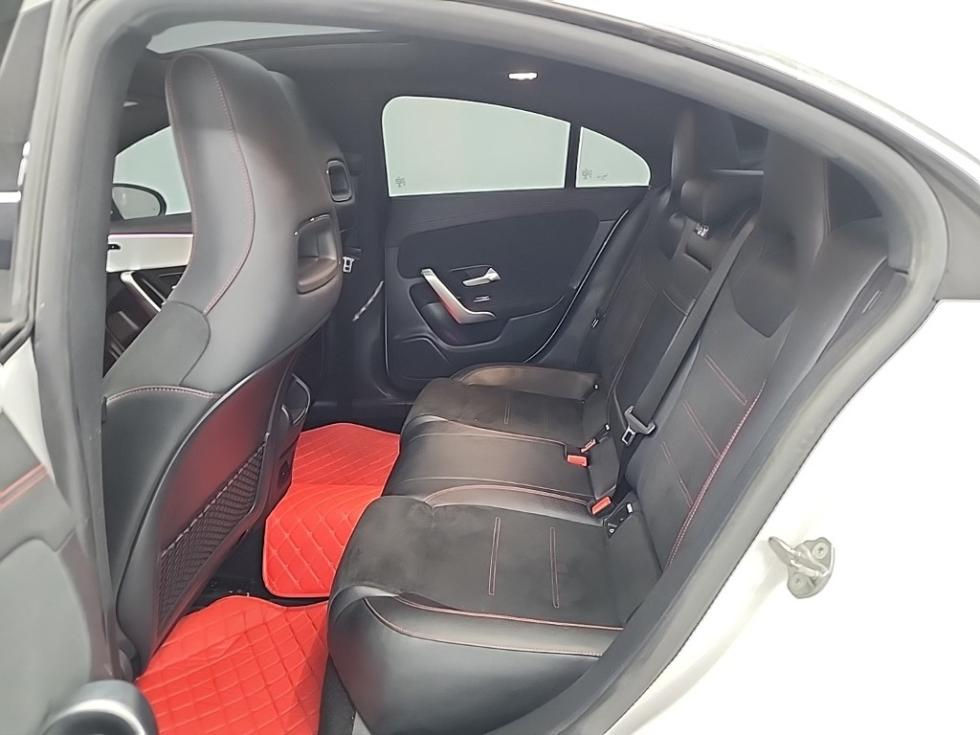 Mercedes CLA фото 11