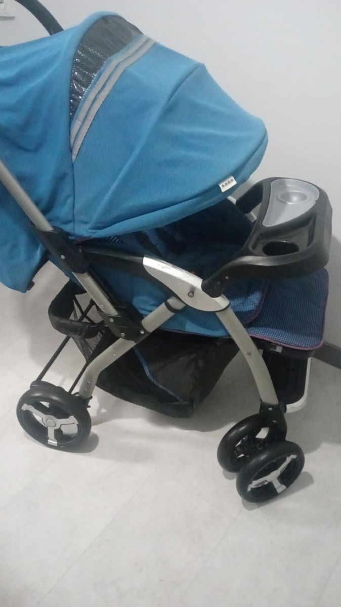 In stare foarte buna e pina la 4 ani urgent preti foarte bun  foto 1