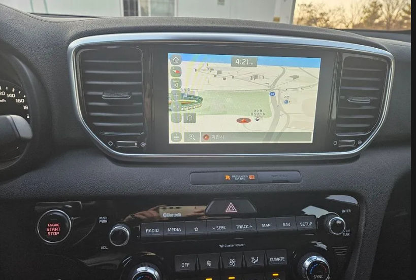 KIA Sportage фото 9