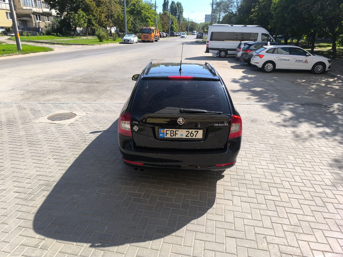 Skoda Octavia foto 4