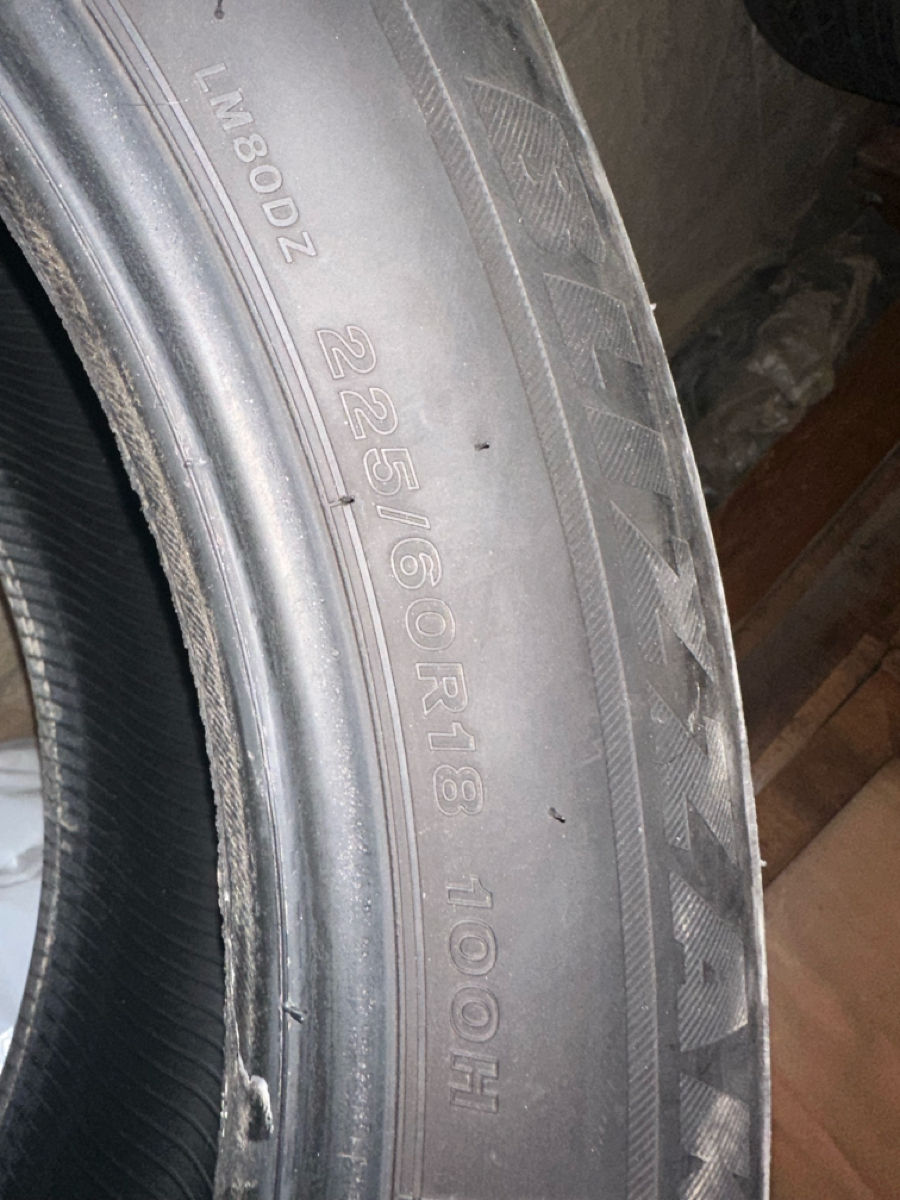 Anvelope 225/60 R18 foto 3