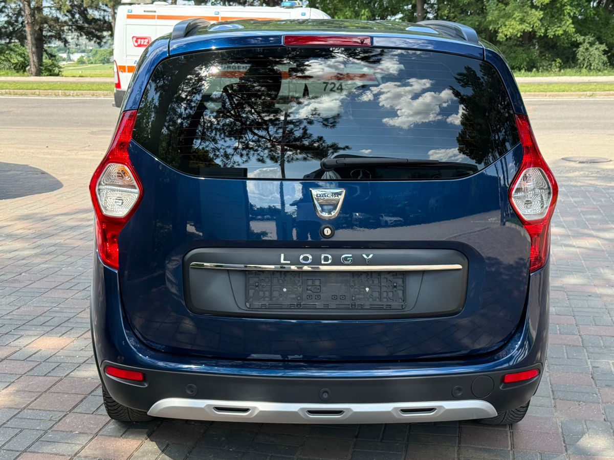 Dacia Lodgy