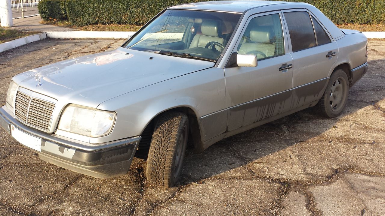 Мерседес w124 3 литра