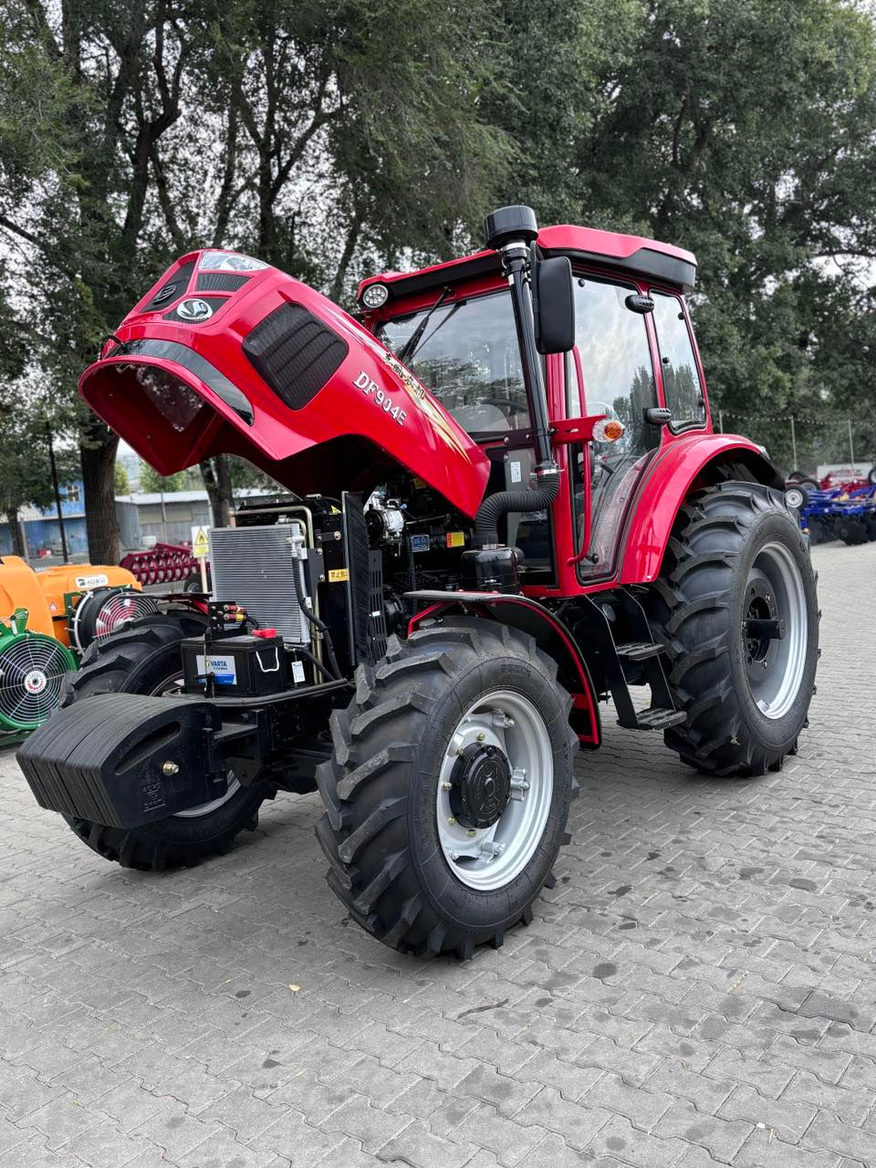 Tractor foto 3