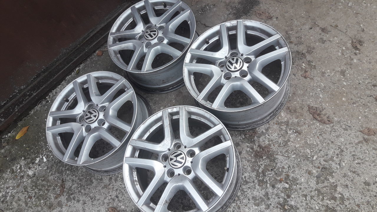 vw-touareg-t5-t6-bmw-r17-5x120-7-5j-et-40-72
