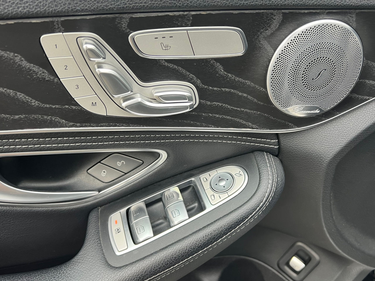 Mercedes C-Class foto 12