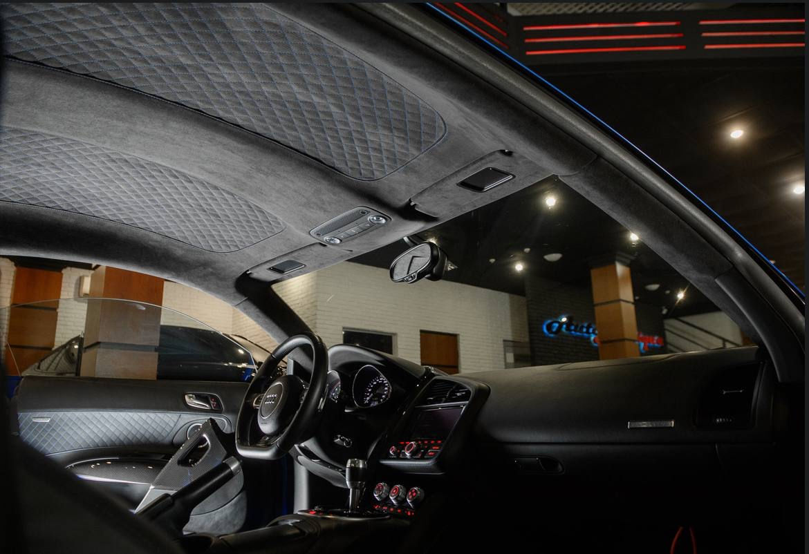 Audi R8 foto 8