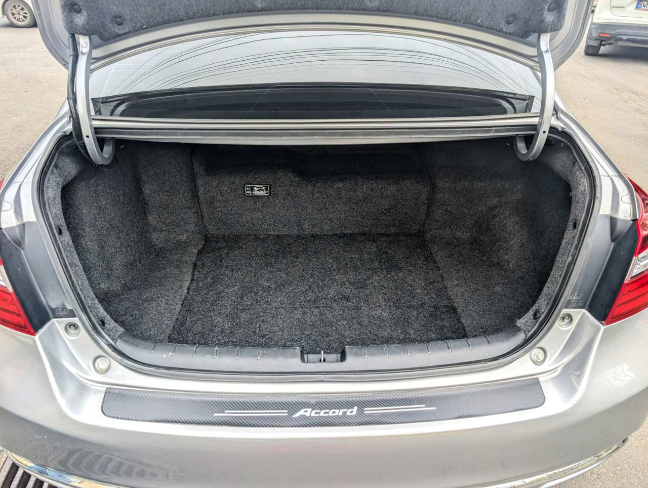 Honda Accord foto 9