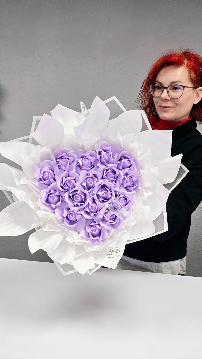 Buchet 101 trandafiri  foto 16