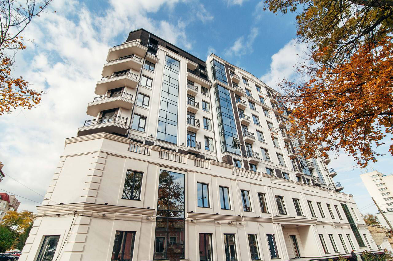 Apartament cu 2 camere, 84 m², Centru, Chișinău foto 1