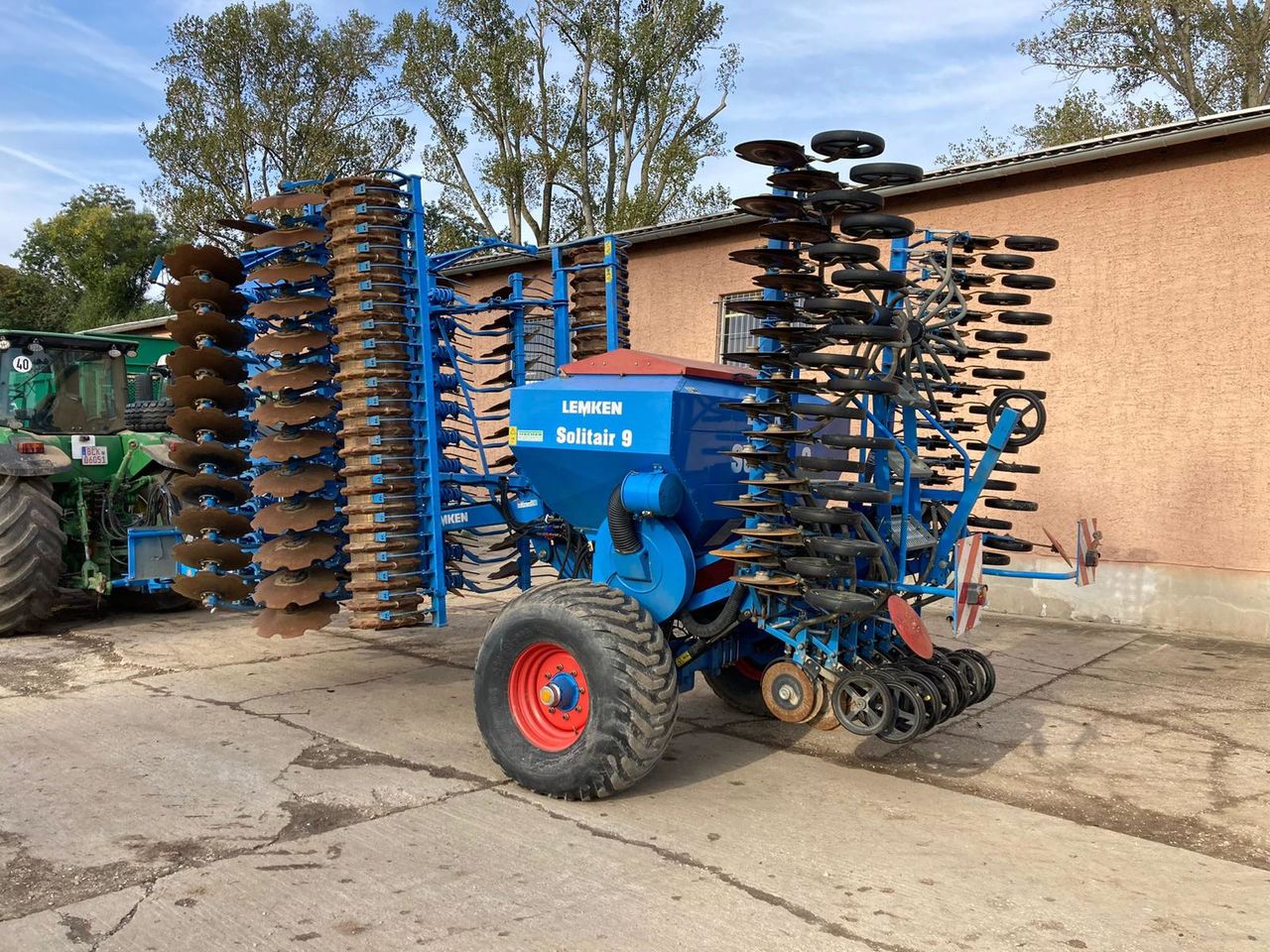 Дисковая борона Lemken Rubin 9/600 KUA+сеялка Lemken Solitair 9/600 KA foto 6