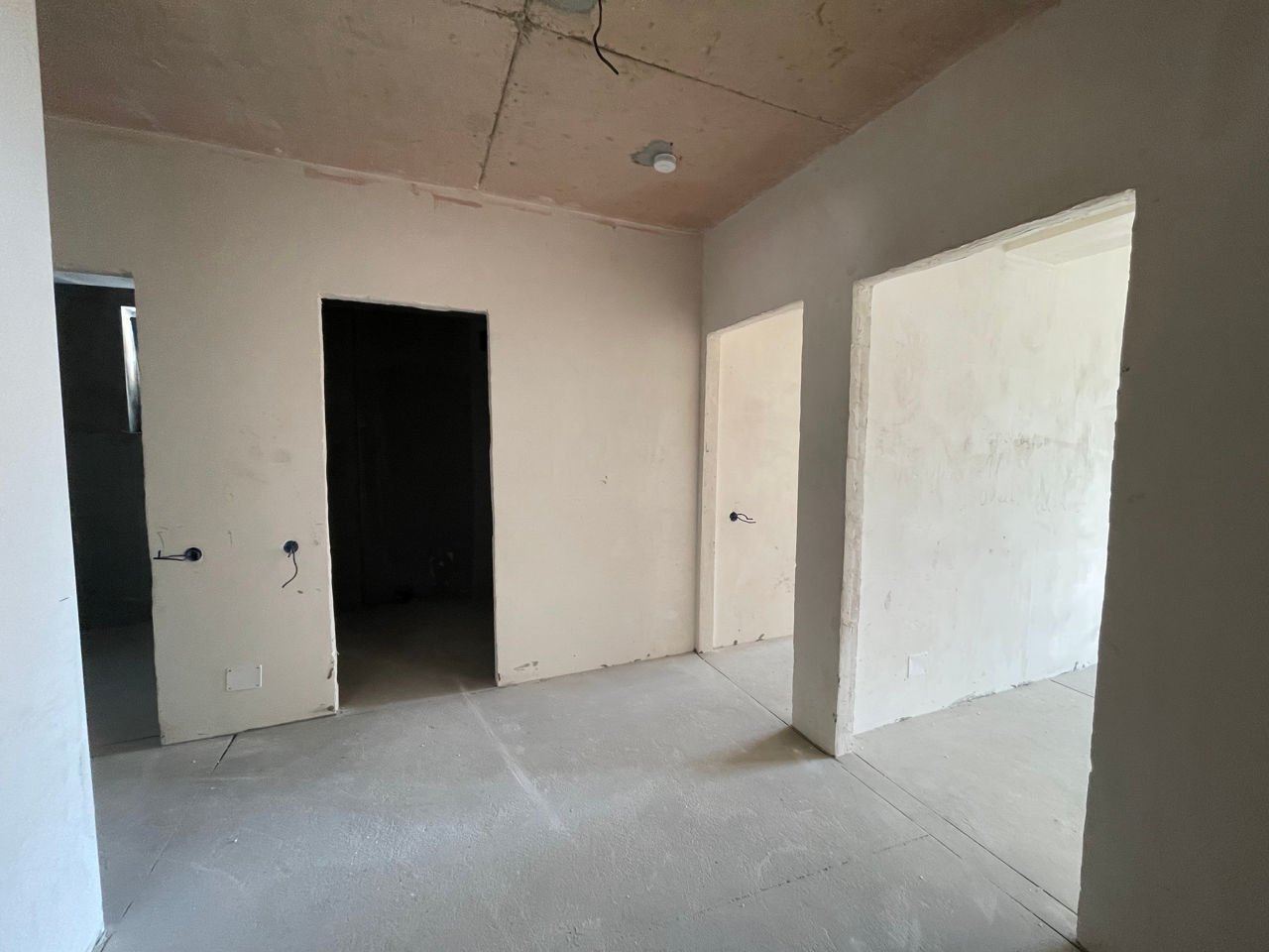 Apartament cu 2 camere, 72 m², Centru, Orhei foto 1