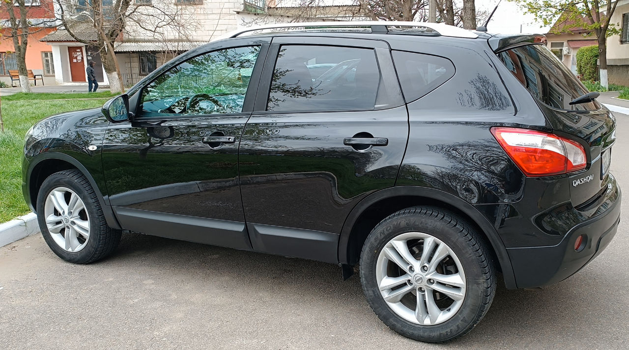 Nissan Qashqai foto 3