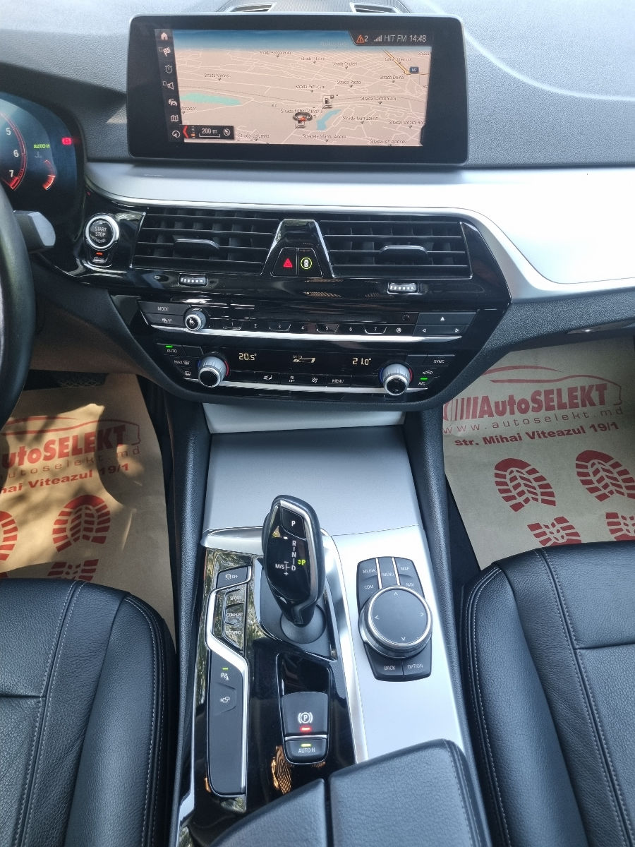 BMW 5 Series 2018 photo 12