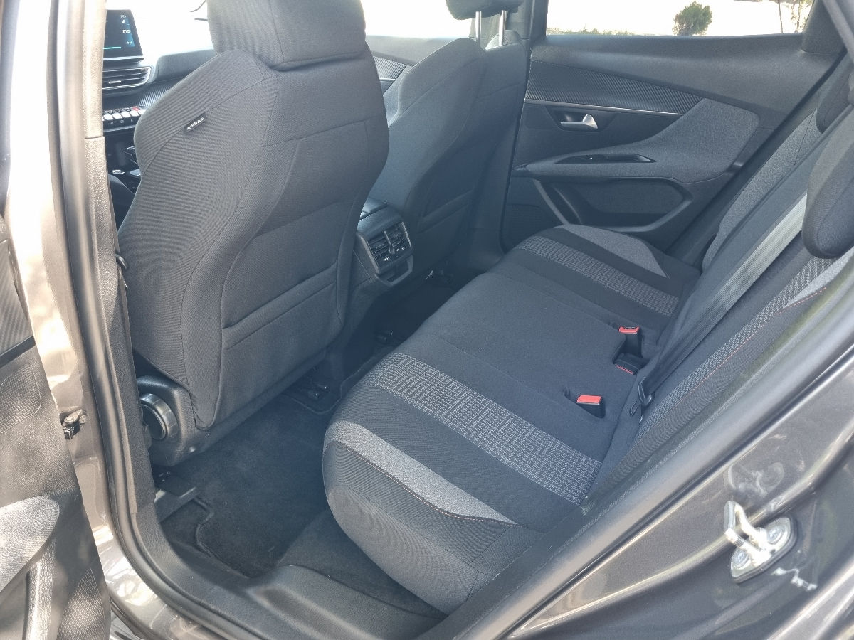 Peugeot 3008 2021 photo 17