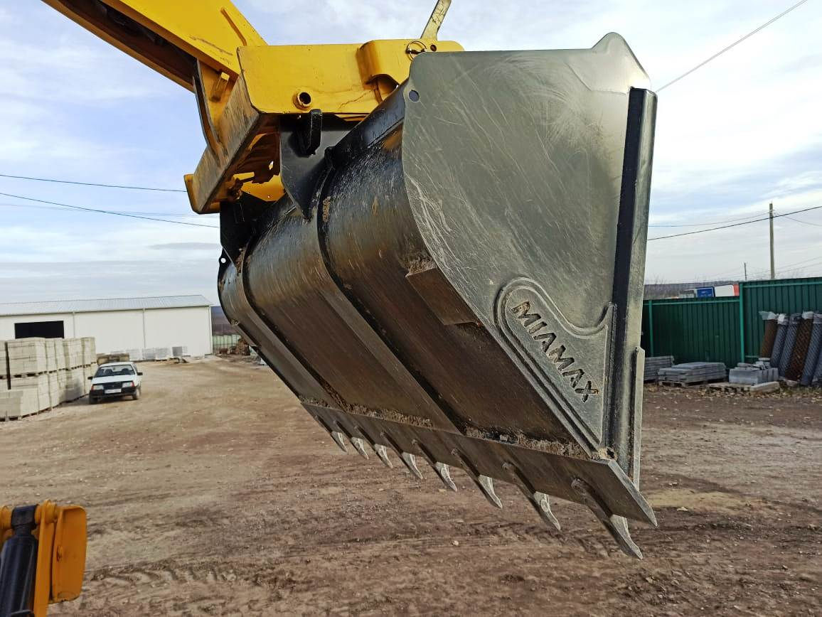 Ковш строительный для Manitou foto 12