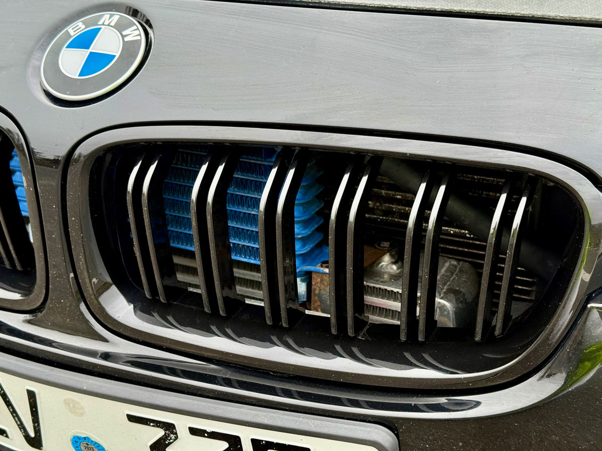 BMW 3 Series foto 14