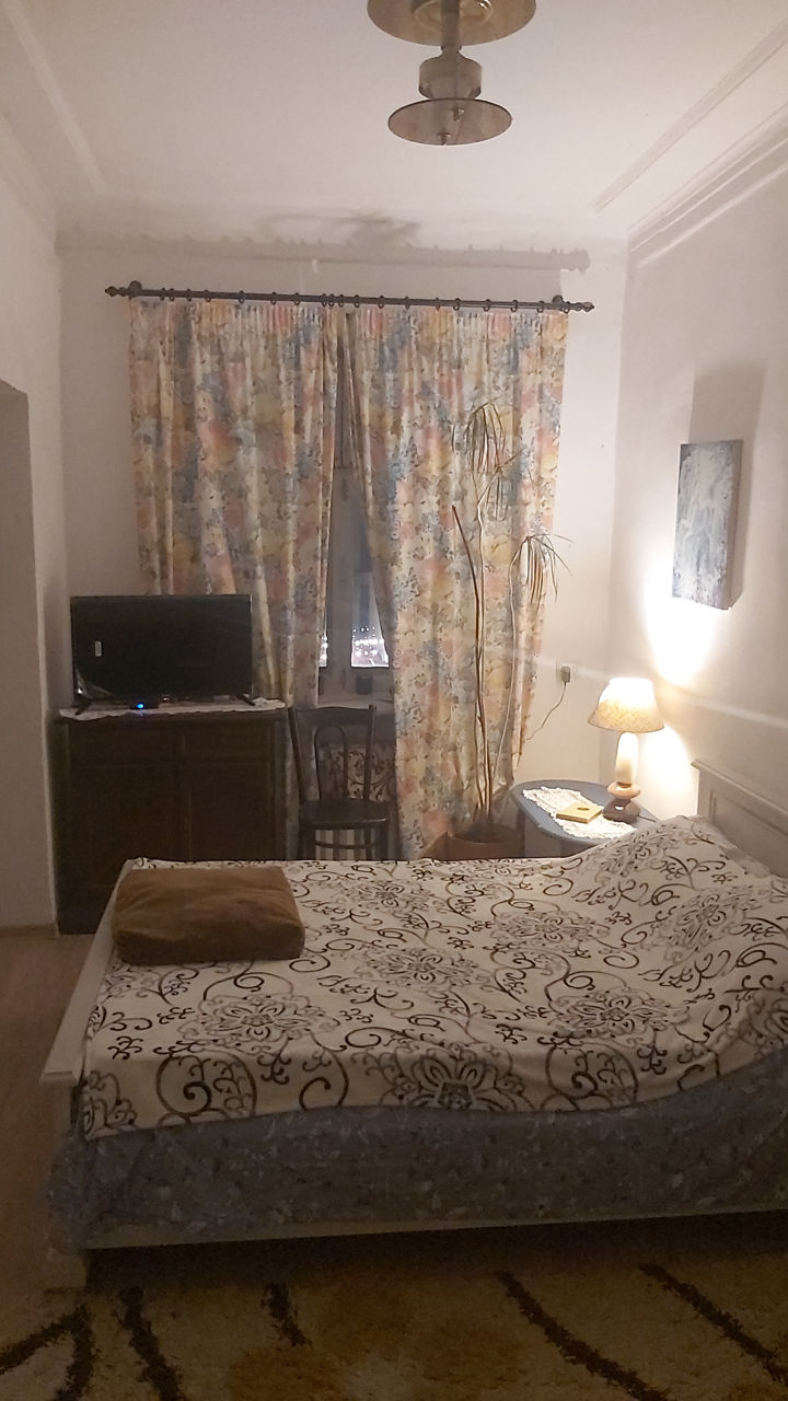 Apartament cu 2 camere, 60 m², Centru, Chișinău foto 1