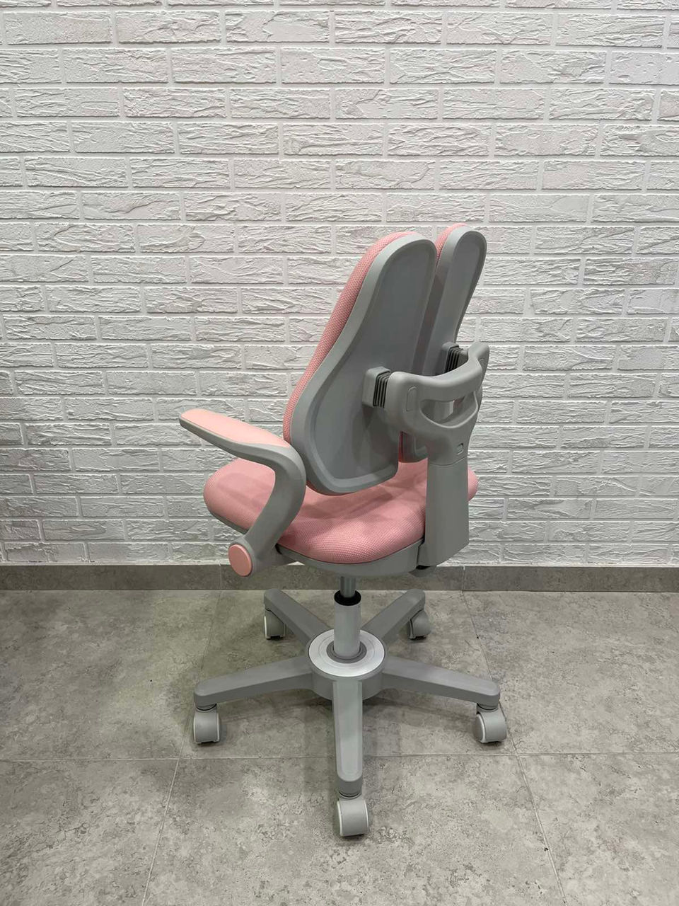 Scaun de birou ergonomic pentru copii Ergo-KID - este proiectat pentru a asigura confortul copilului foto 12