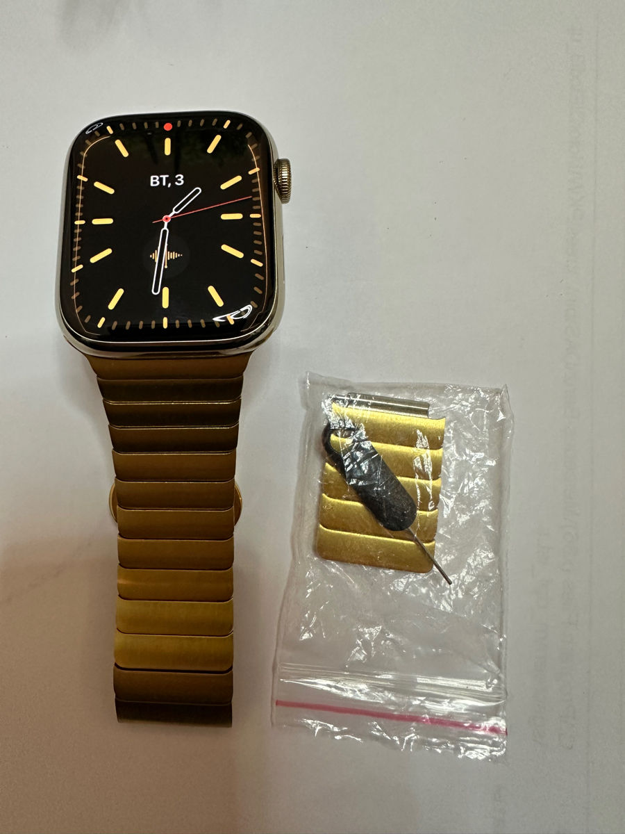 Apple Watch Series 7 Gold 45mm (GPS + Cellular) 32Gb foto 0