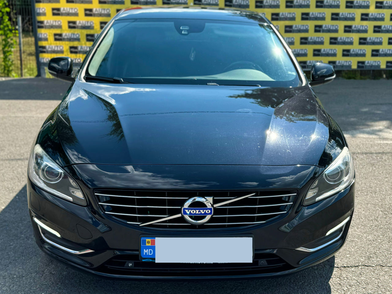 Volvo V60 foto 1