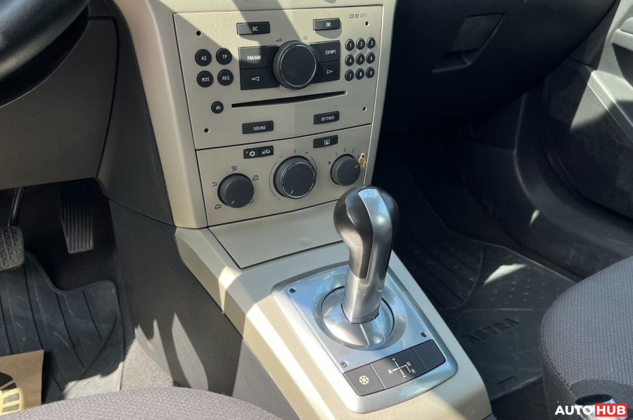 Opel Astra - Прокат // Rent // Chirie foto 8